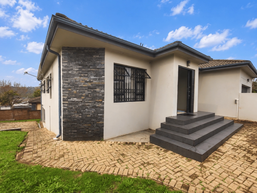 3 Bedroom Property for Sale in Beacon Bay Eastern Cape